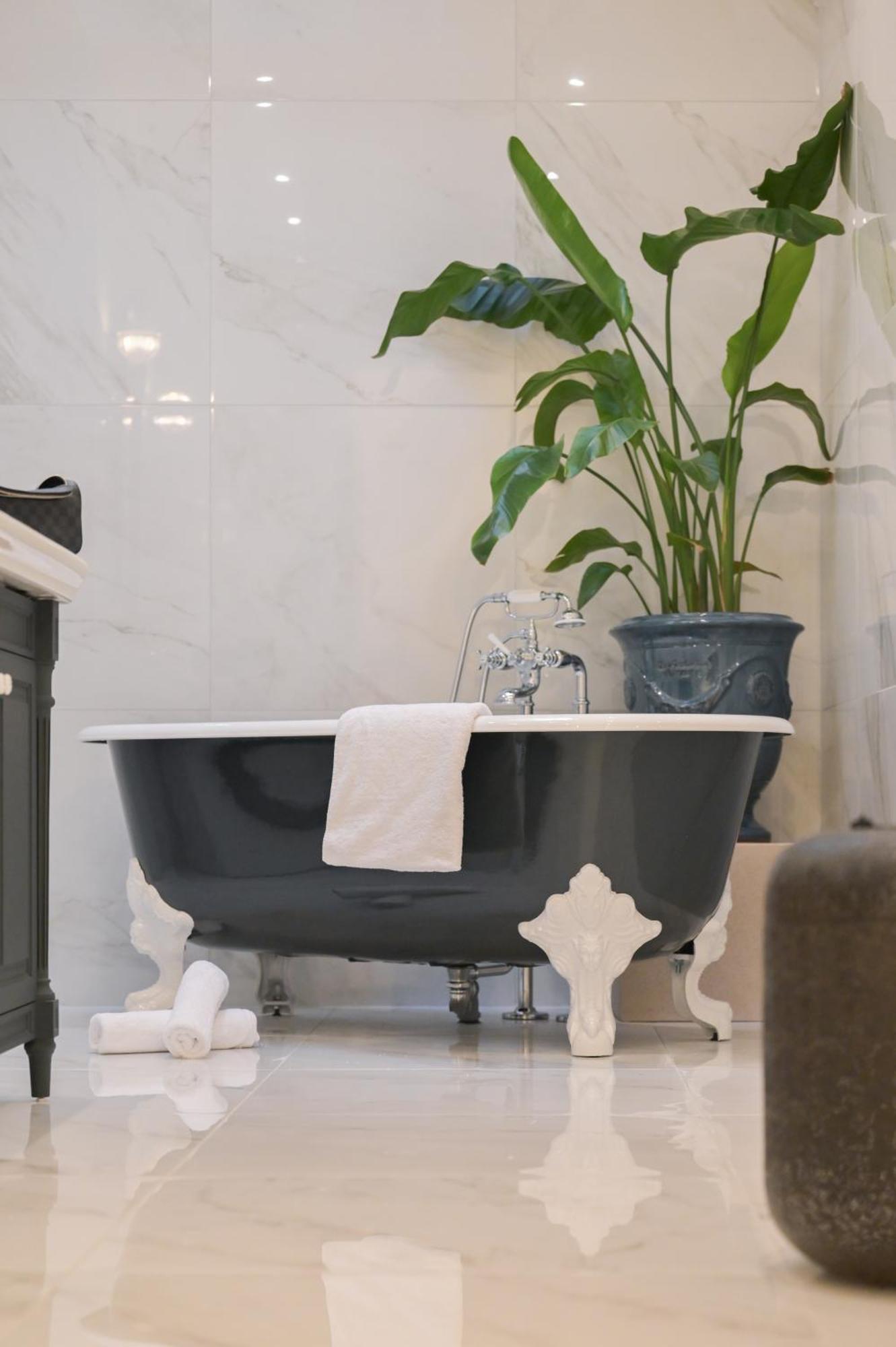 Villa Gutenberg Le Grand ---Free Parking--- Клагенфурт Екстериор снимка